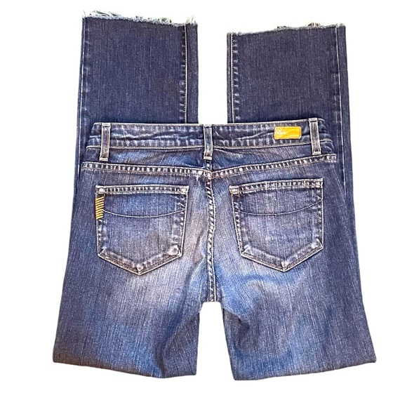 Paige Melrose Straight Leg Low Rise Blue Denim Jeans with Frayed Hem. Size 27 - Picture 5 of 10